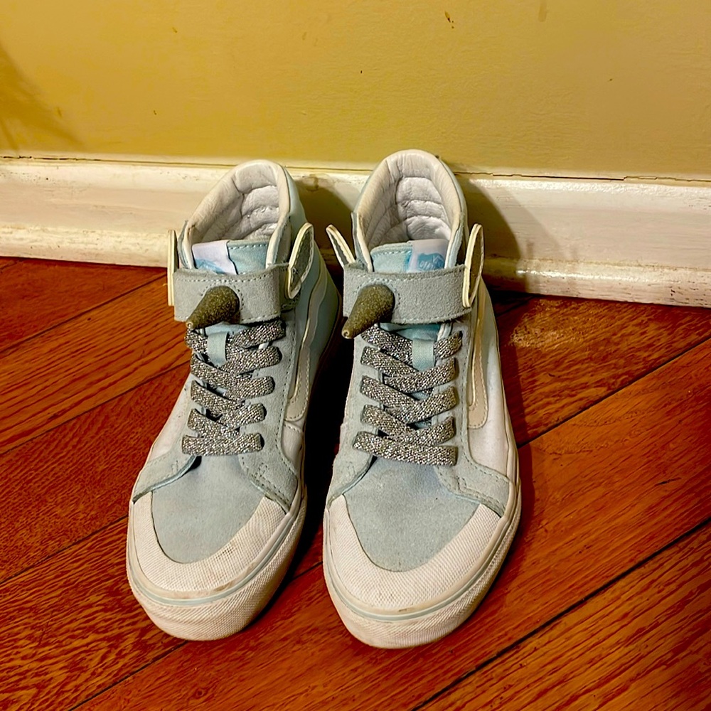 Vans shoes for girls size 2